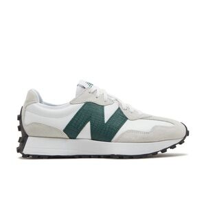 New Balance Women’s 327 ‘Nightwatch Green’ Size 10.5